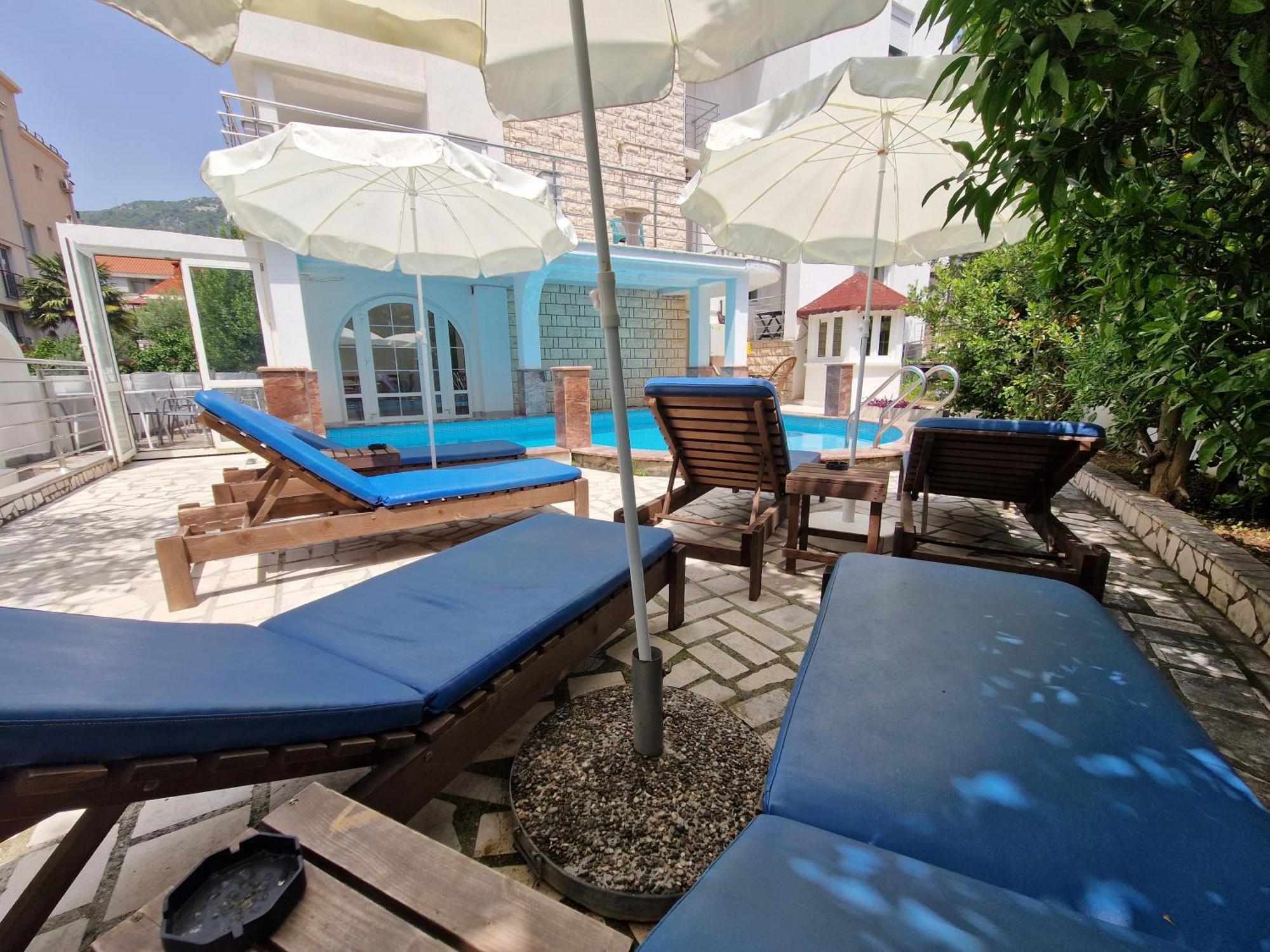 Villa Golf Budva Exteriör bild