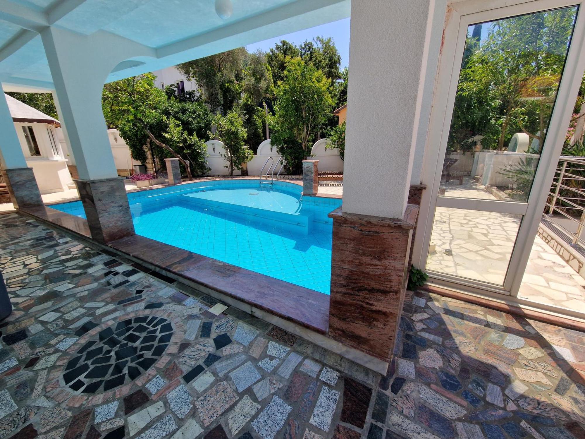 Villa Golf Budva Exteriör bild