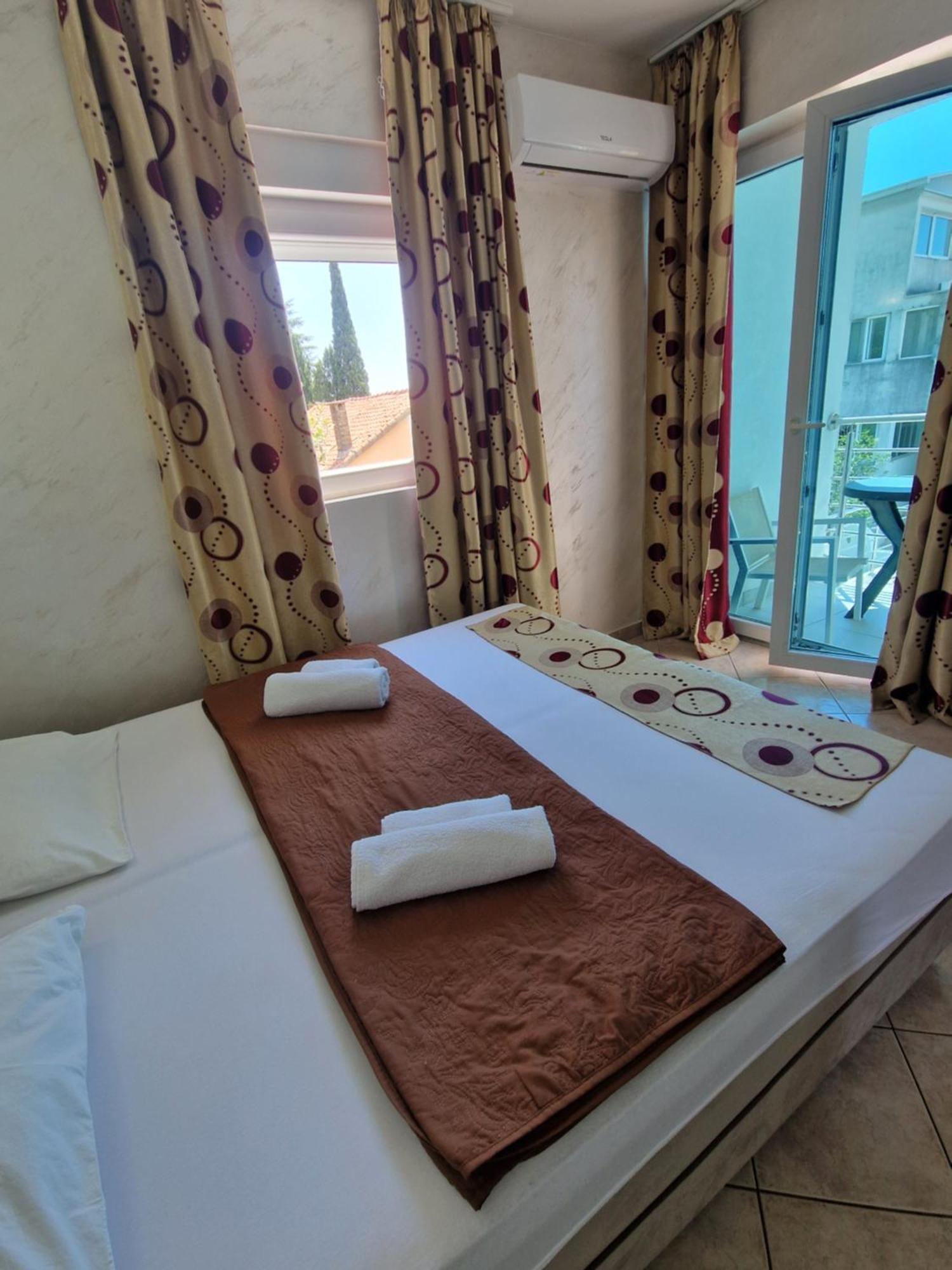 Villa Golf Budva Exteriör bild