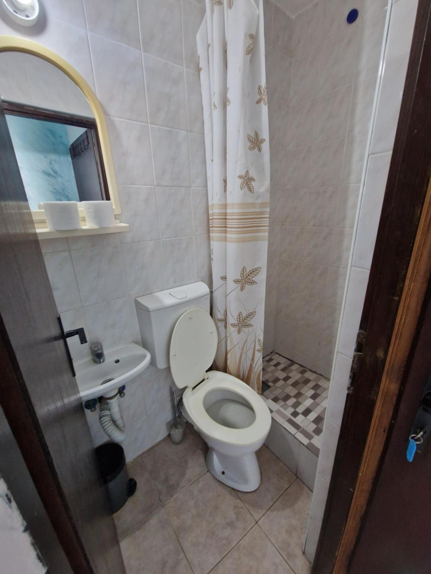 Villa Golf Budva Exteriör bild
