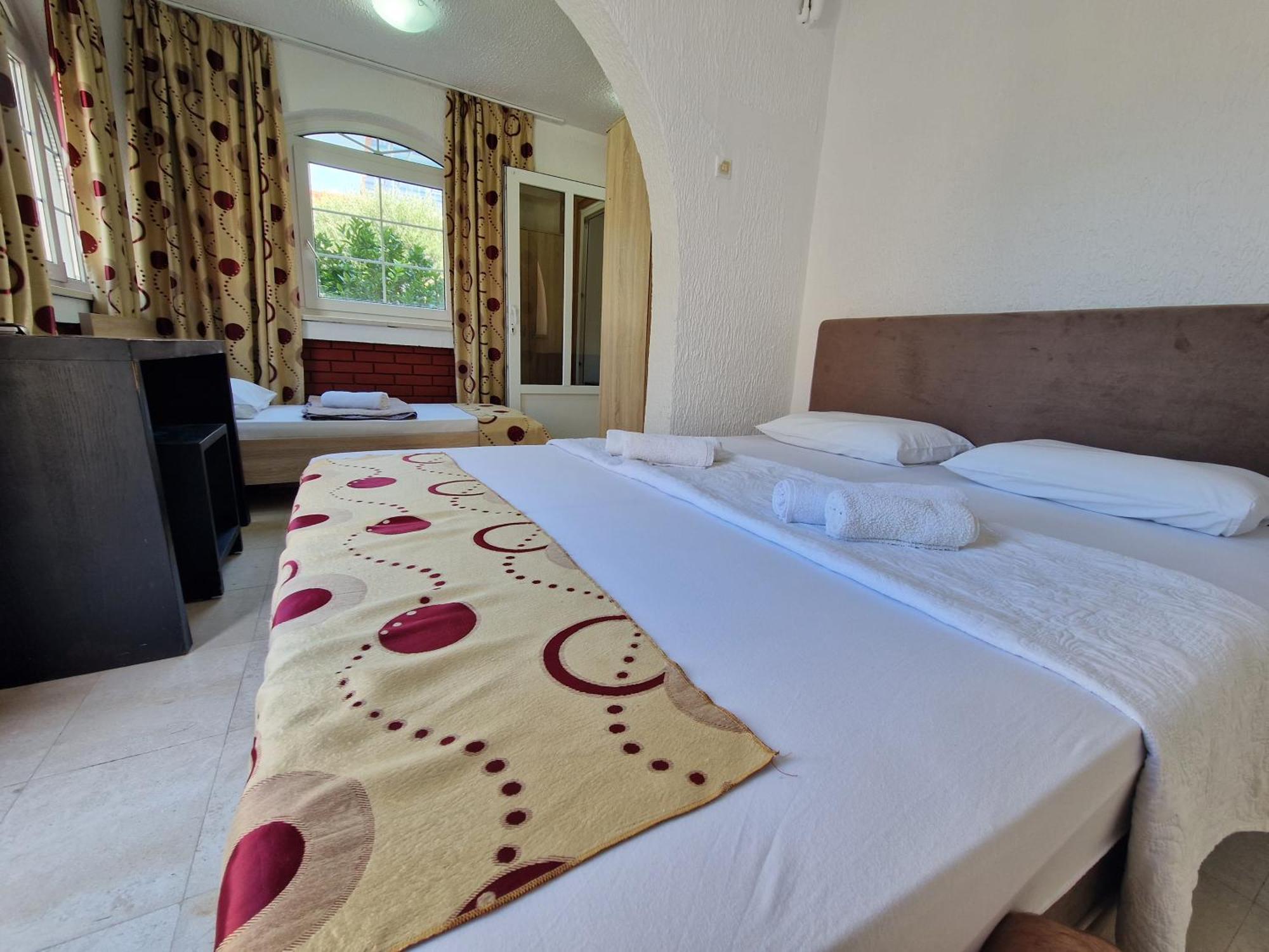 Villa Golf Budva Exteriör bild
