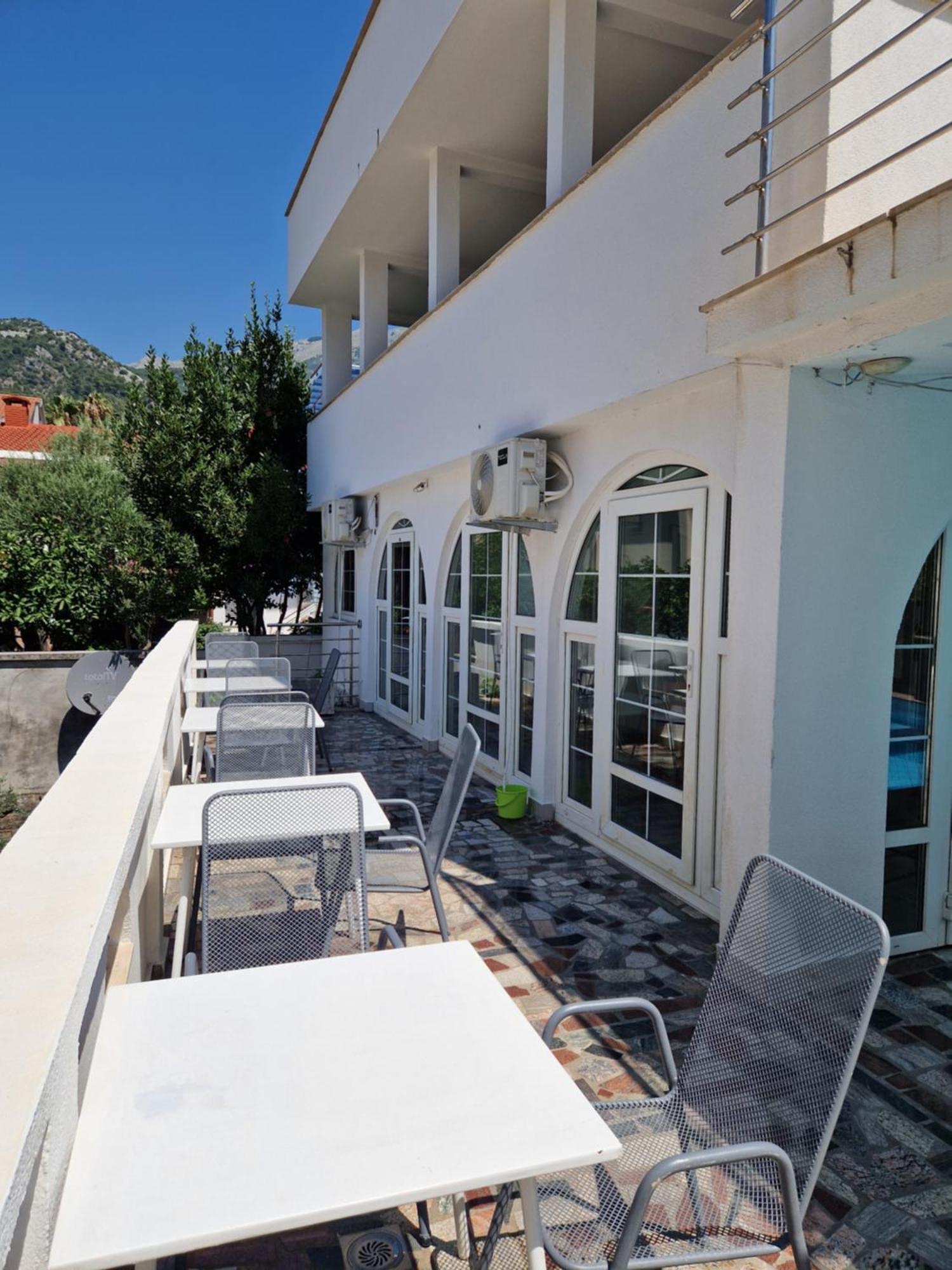 Villa Golf Budva Exteriör bild